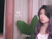 《麻豆传媒》最新出品md0172傲娇女同学强迫嚣张女室友激情做爱-管明美